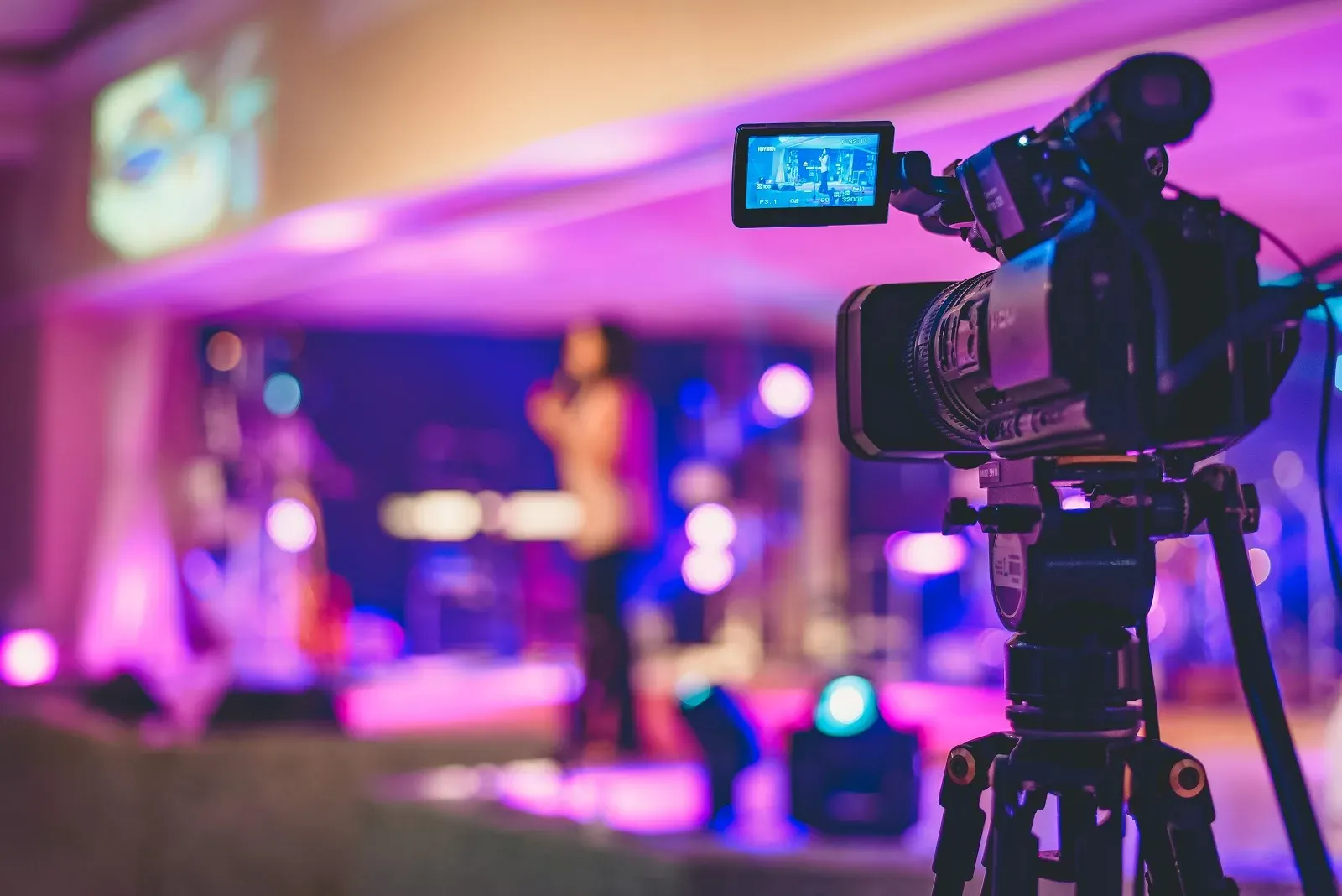 How Video Equipment Rental Supports Trade Show Success